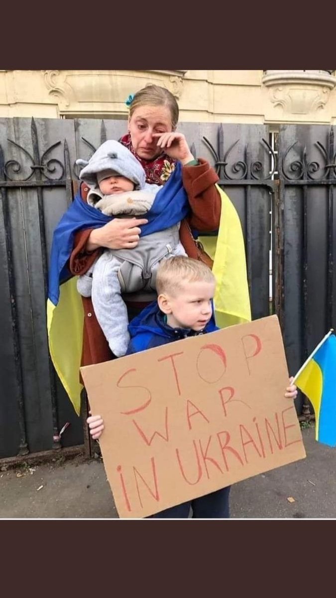 Alpha_mexzy's tweet photo. Fathers are crying that their sons are gone.
Mothers are weeping for their unborn child.
Let’s make peace ✌️ with each other and let’s stop the killing and we will be great. 

#UkraineRussia Kyiv #Putin NATO #Ukraine https://t.co/IxsA4eNz9G