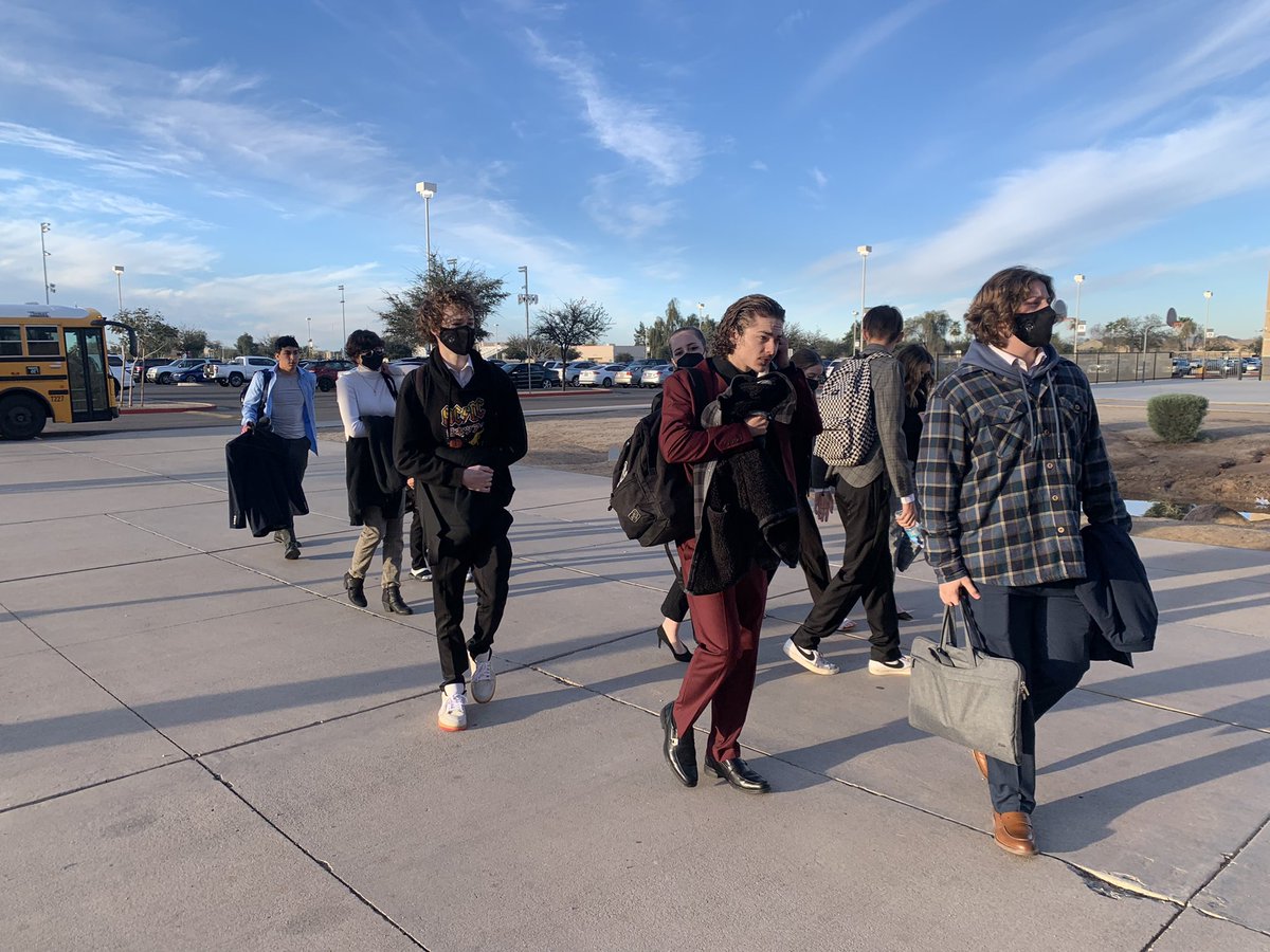 drhs_forensics's tweet photo. Early morning and ready to for some Congress at the AIA Div 1 State tournament! #gojags @dridgeathletics @DesertRidgeHS @GPS_District https://t.co/QrrqgVsqL6