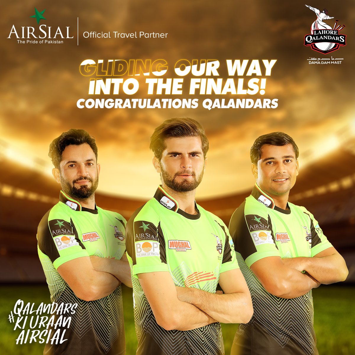 What a finish. #HBLPSL7 Final, here we comeeeee!!!!
#AirSial - Official Travel Partner of @lahoreqalandars 
#QalandarsKiUraanAirSial