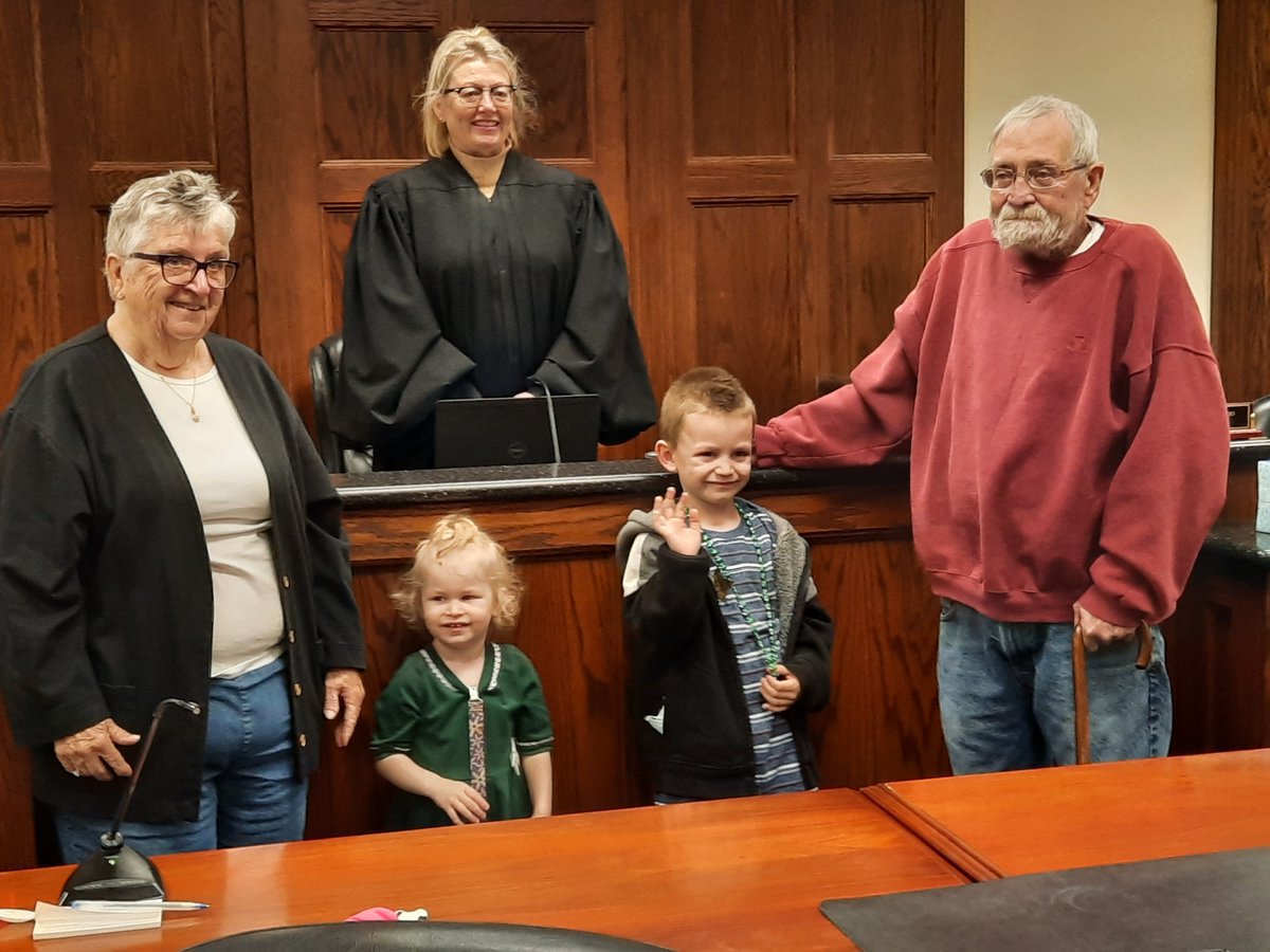 VandCoCASA's tweet photo. Happy smiles on adoption day!😍 https://t.co/CCBM7YGth5