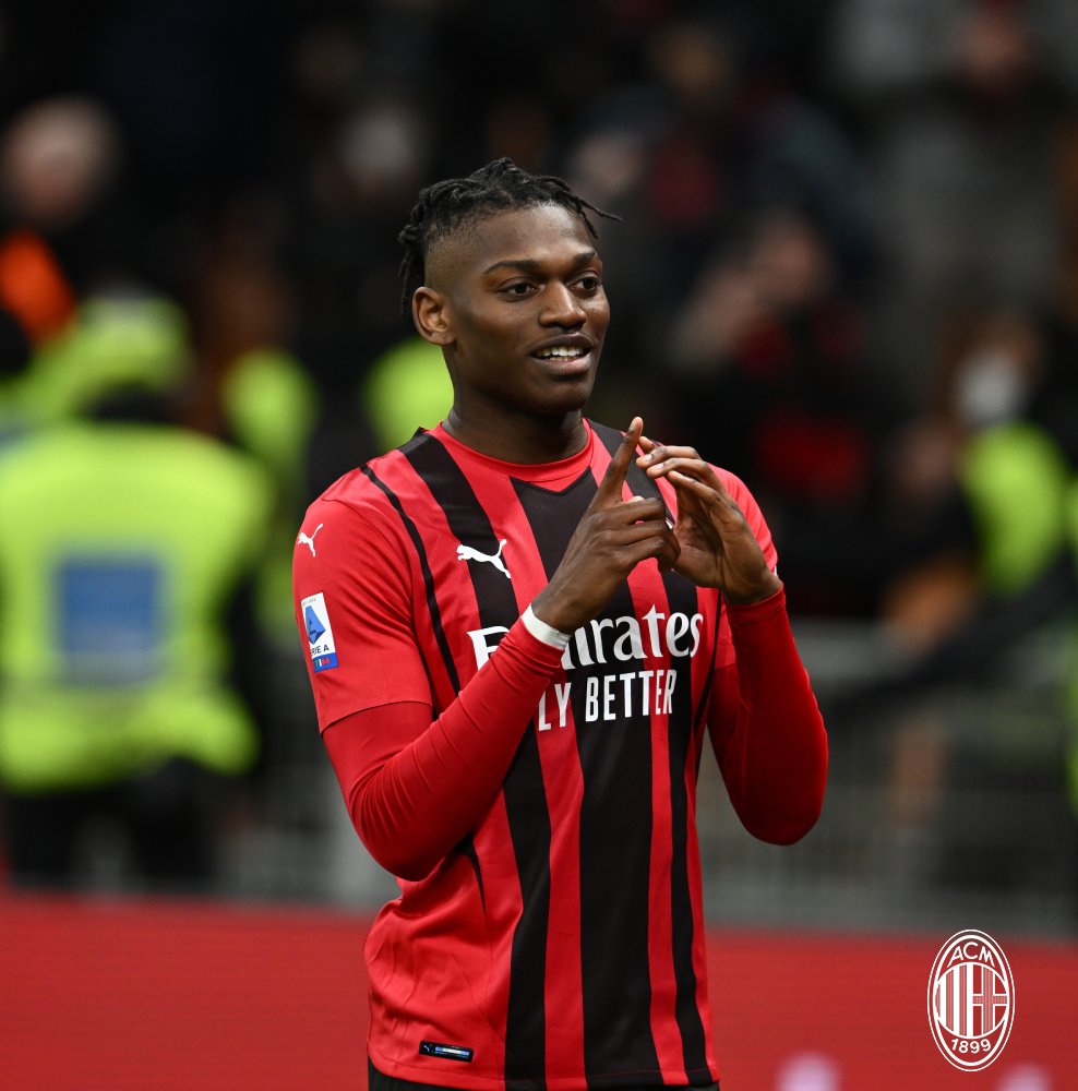 AC Milan on Twitter: "It was always going to be him 🇵🇹😍 #MilanUdinese 1-0 https://t.co/PN5Fu8Le7W" / Twitter