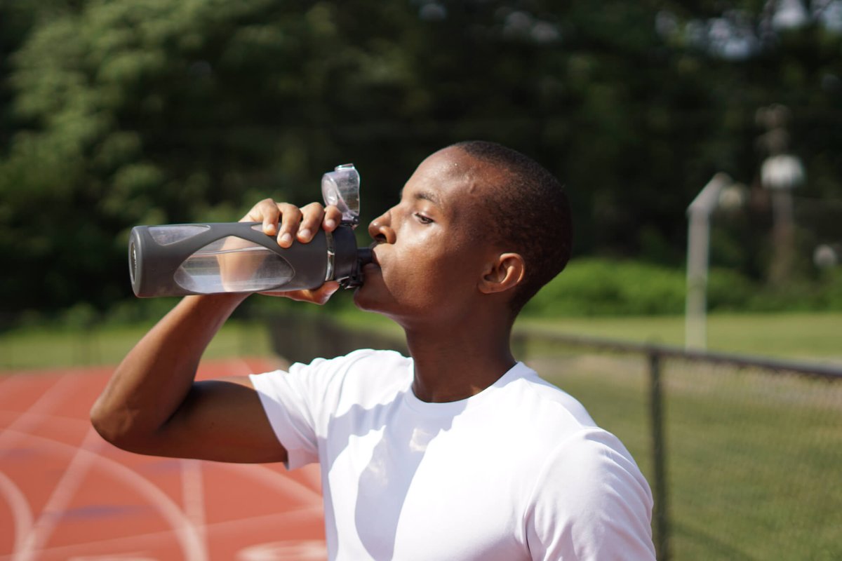 Pardigmcom's tweet image. Drink Up: More Water Can Help You Destress Today

Hydration has a little-known perk: stress relief. In fact, research shows it can even boost your overall mood. Read on to learn more.pardigm.com/post/drink-mor…