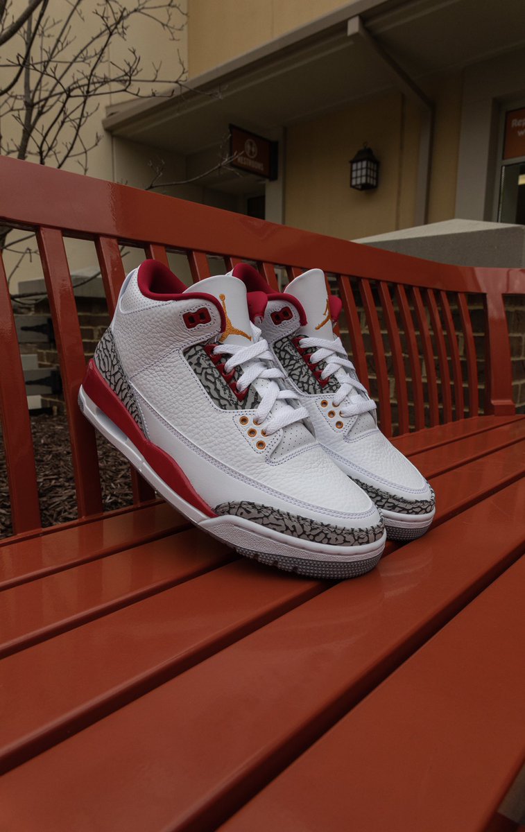 solelynati's tweet photo. Excited for my #cardinal3s to come in 😇 https://t.co/2669heBOPs