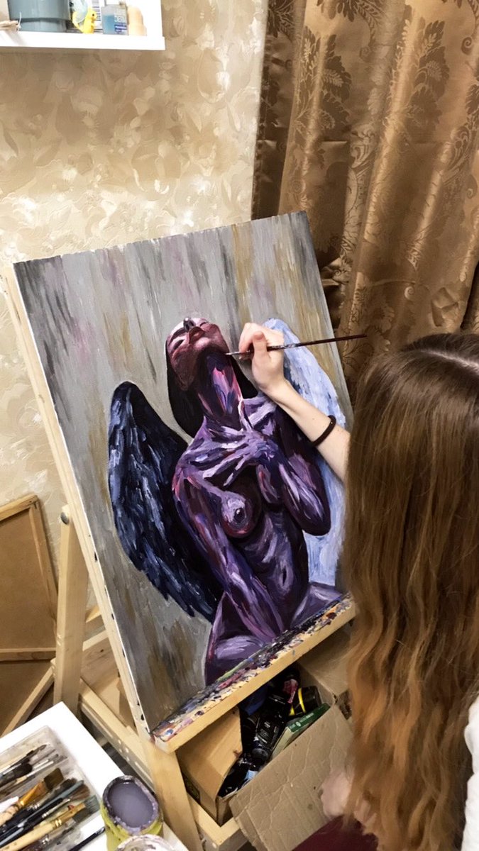 We mustn't panic at this difficult time! We need to stay calm, do our job, and help those in need whenever possible! Now I have started a new painting for the collection, and soon you will see our project with other artists in support of the victims🙏🏻
 #artistsontwitter