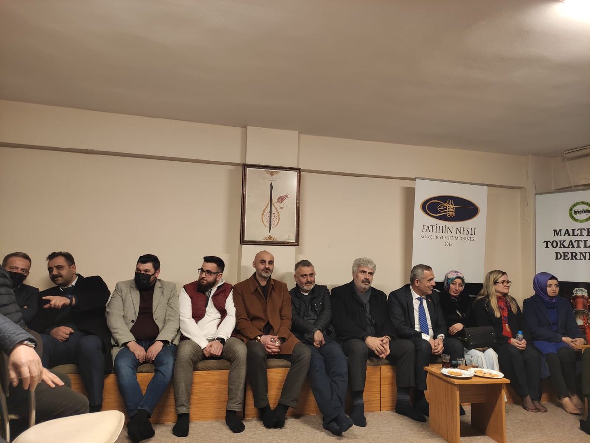 Maltepe Tokatlılar Derneğini ziyaret ederek Tokatlı komşularımızla bir araya geldik ve Maltepe'miz hakkında çeşitli istişarelerde bulunduk.

Tokatlılar Derneği Başkanı Sn. Bülent Gürpınar ve Yönetim Kurulu Üyelerine nazik misafirperverlikleri için teşekkür ederim.