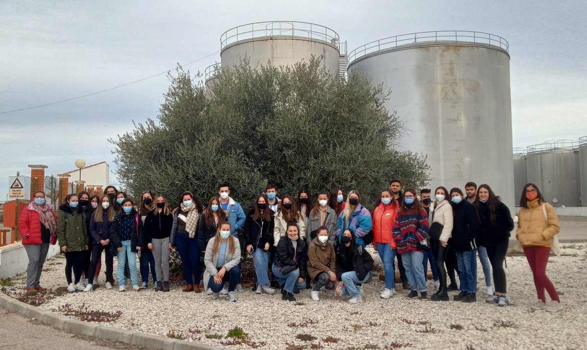 Facultad CC. Ambientales y Bioquímica - UCLM 🥼🥾 tweet media