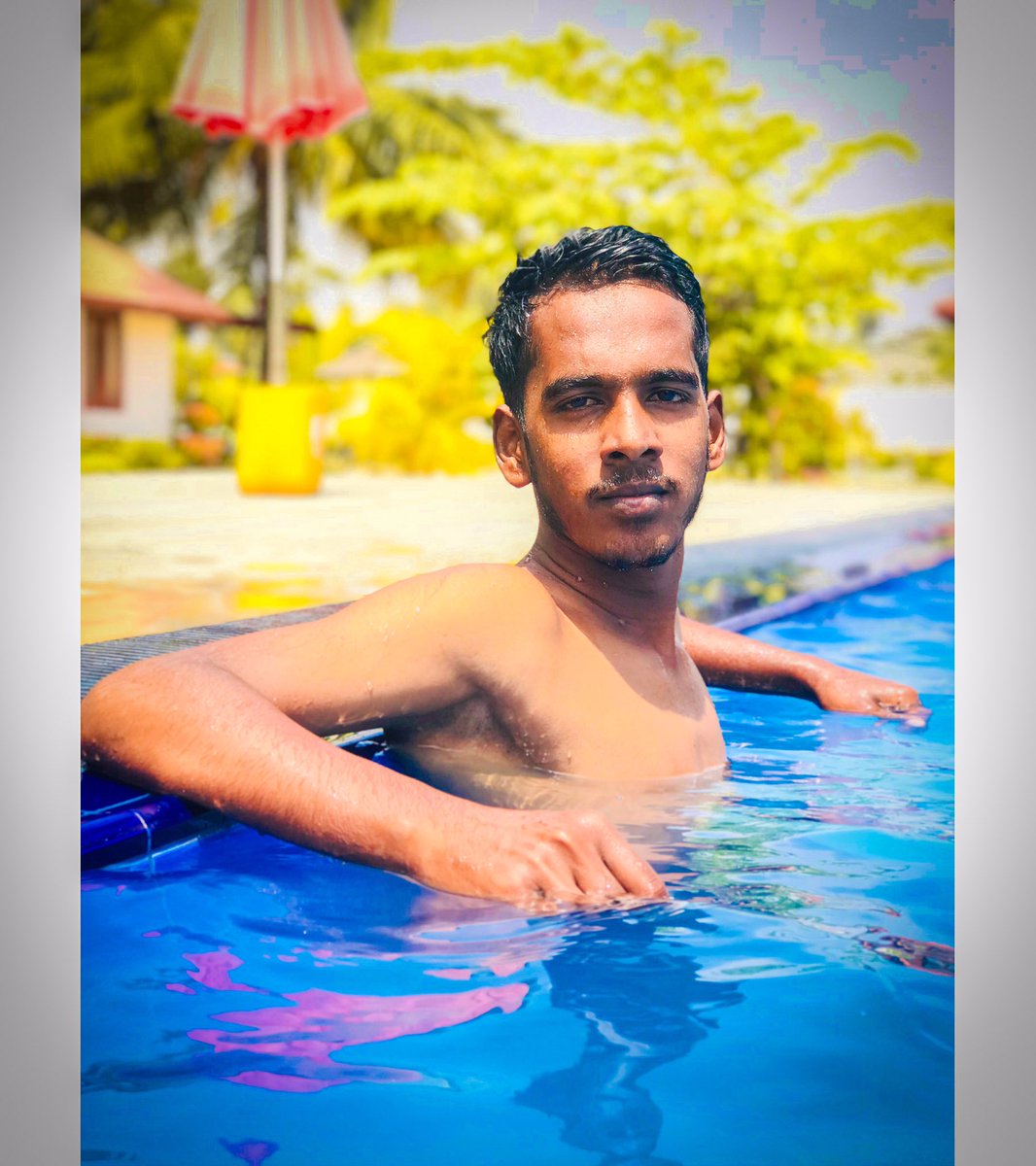 fna_ri's tweet photo. _______🏊‍♀️ https://t.co/KkPuCGs0kj
