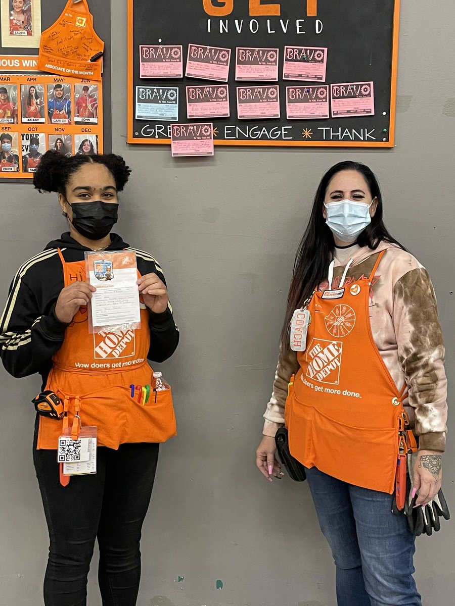 Leslie M. (@leslie6563) on Twitter photo Great job driving credit on the front end, Gloria!!! She signed up 3 new customers before noon and has 10 so far this week! Great job! #slaughterstrong @tgtguerrero12 <a href="/ericbernal01/">Eric Bernal</a> Great job driving credit on the front end, Gloria!!! She signed up 3 new customers before noon and has 10 so far this week! Great job! #slaughterstrong @tgtguerrero12 <a href="/ericbernal01/">Eric Bernal</a>