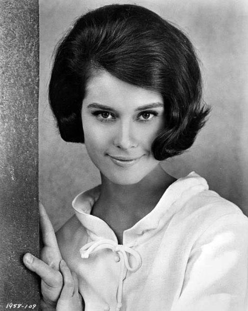 Happy 84th birthday to Diane Baker! 