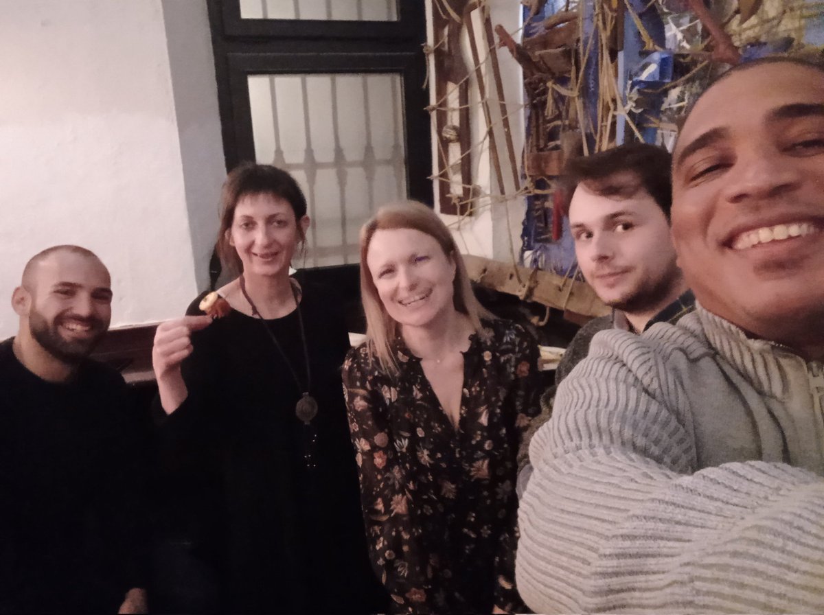 Alexandra Kosvyra tweet media