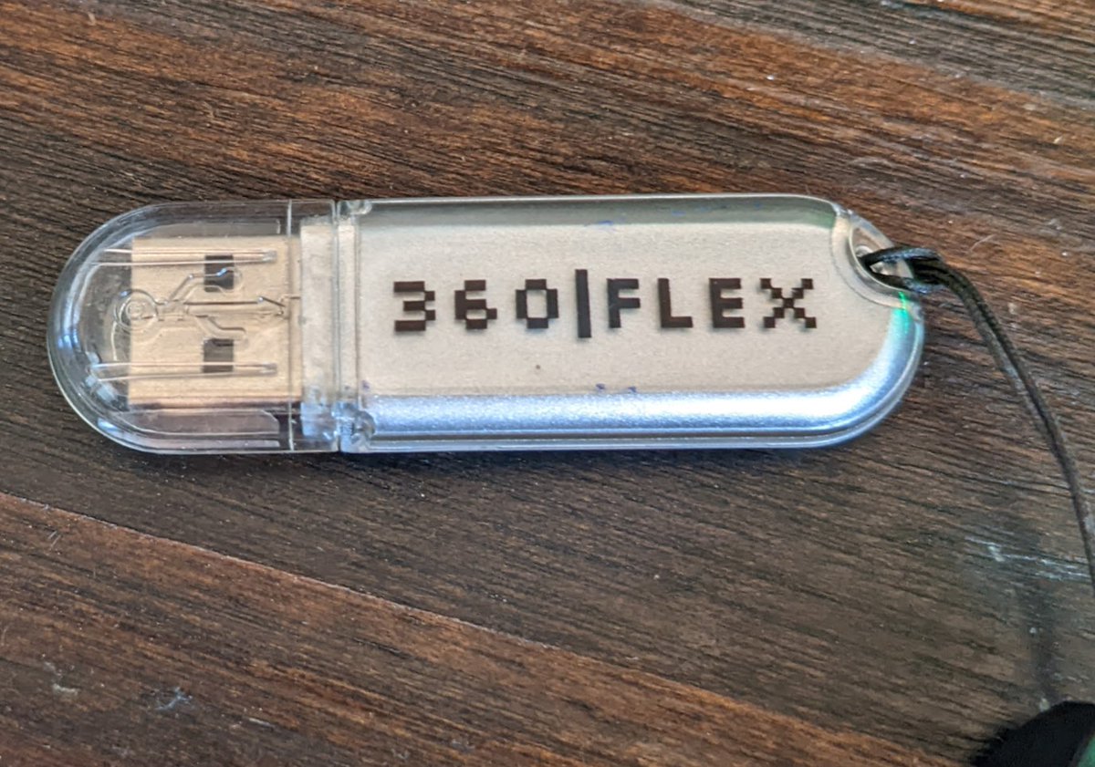 polyGeek's tweet photo. Look what I just found in the back of a drawer.
Ah, the good old days.
#360flex #RunPee https://t.co/5Ez4zN6Xj7