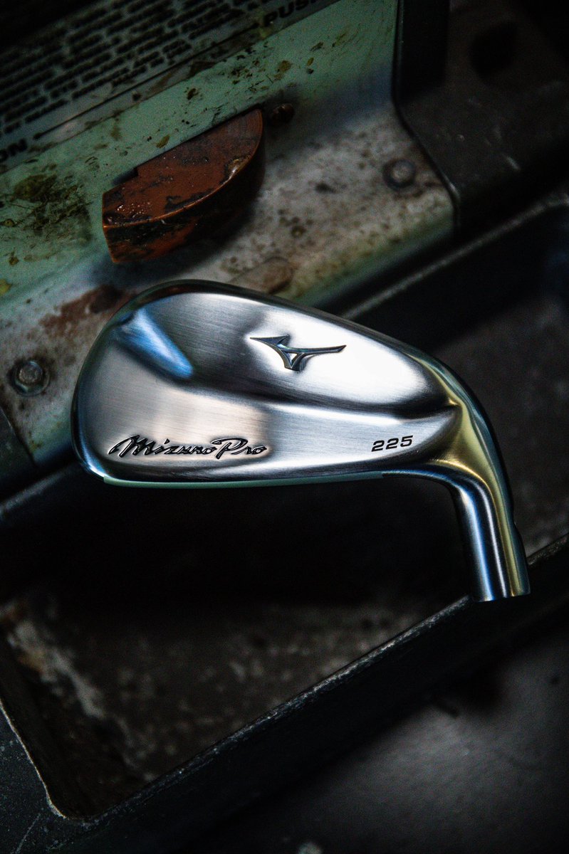 MizunoGolfNA's tweet photo. Today is 2/25…you know what that means #MizunoPro225 https://t.co/GO3gOGH3fY