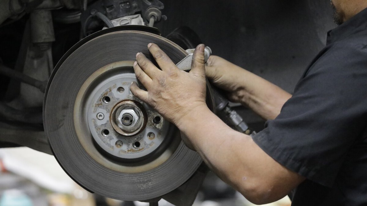 The days of free loaner cars may be over, due to car shortage ow.ly/Alkk50I4gzN