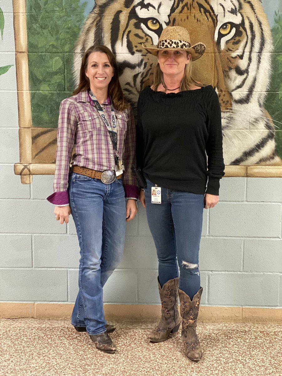 Our Tigers love GO TEXAN DAY!!  🐅
We are Texans!  🤠
#GoTexanDay #AtascaTigers