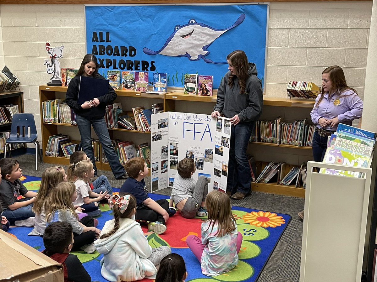 Derek Reinhardt tweet media