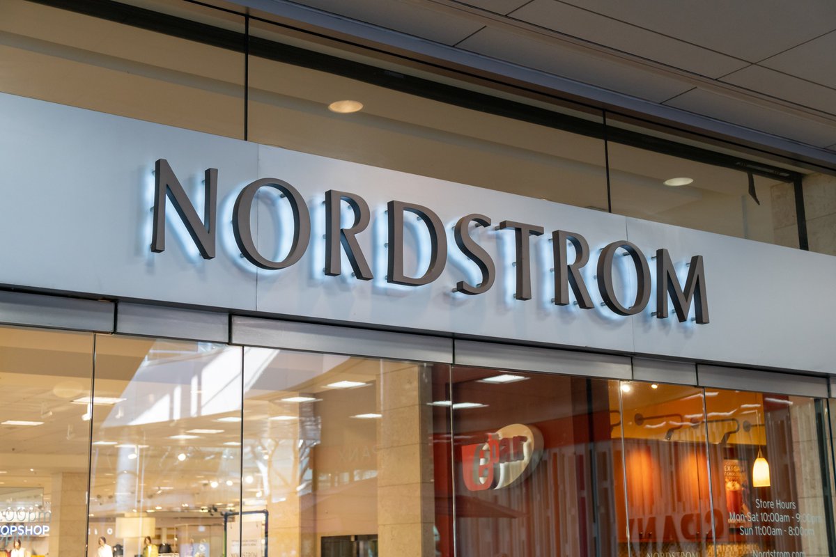 stackry's tweet image. You won’t believe the selection of clothing, accessories, and all kinds of other goodies that you can find at Nordstrom! You’d have to work to not find something you’ll love! 
stackry.com/en/Internation…