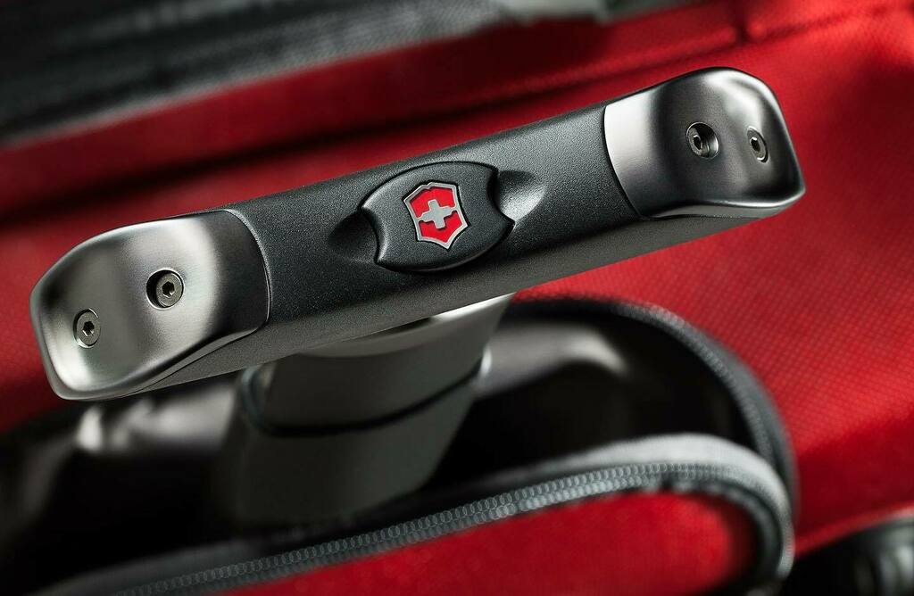 DanSchrock's tweet photo. Two of two… again, just great details in design!! #victorinox #victorinoxnorthamerica -
-
-
-
-
-
-
#advertisingagencey #advertisingphotography #commercialphotography #productphotography #denver #chicago #creativeentrepreneur #poshcollective #details… https://t.co/6OZ589U5QE https://t.co/BjdPg49j50