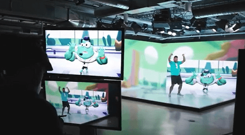 The5GExchange's tweet photo. .@Verizon demonstrates #5G network in this behind the scenes video w/the @NFL https://t.co/QecU48gcNq https://t.co/Dt3wtuPngq