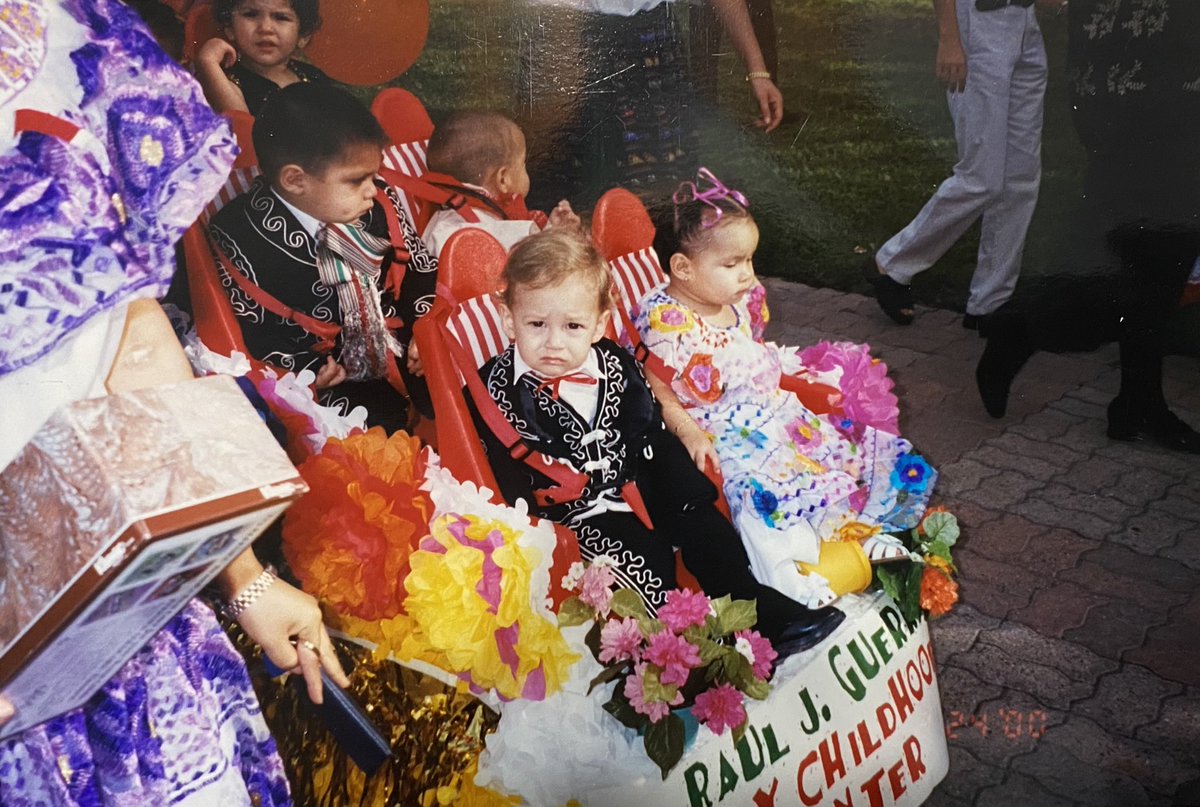 michaelwmarks's tweet photo. Happy Charro Days! 🇺🇸🇲🇽 https://t.co/3PXyExqS1p