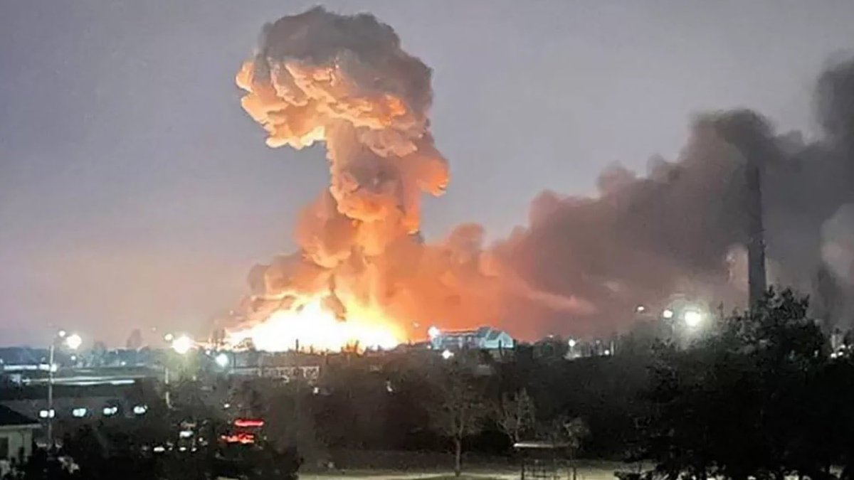 ALICINAR's tweet photo. Kyiv is under attack! Kievden hiç iyi haberler yok. https://t.co/GnNTMptmRG