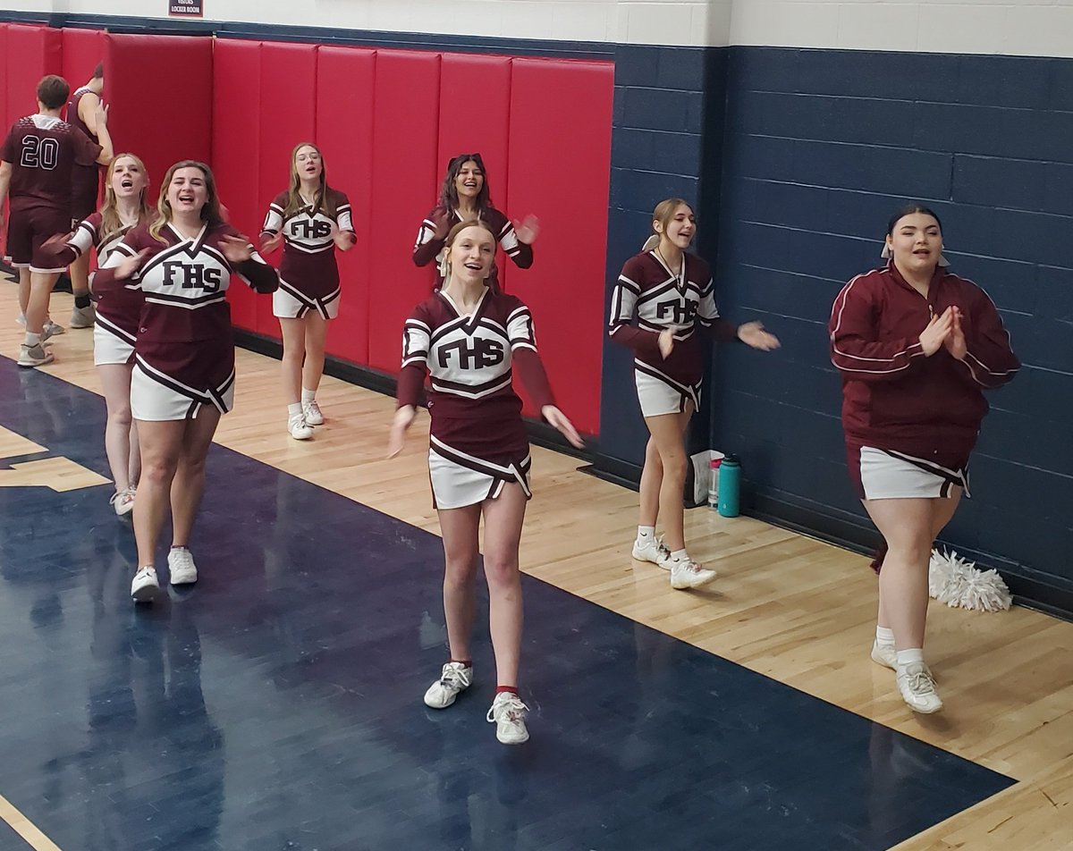 CicconettiCoach's tweet photo. Such a great season with my babies ❤ https://t.co/ekz8222nWn