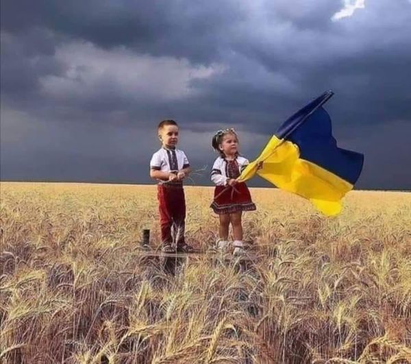 LLLloyd1's tweet photo. Peace for Ukraine! https://t.co/d4LSFbB0Sn