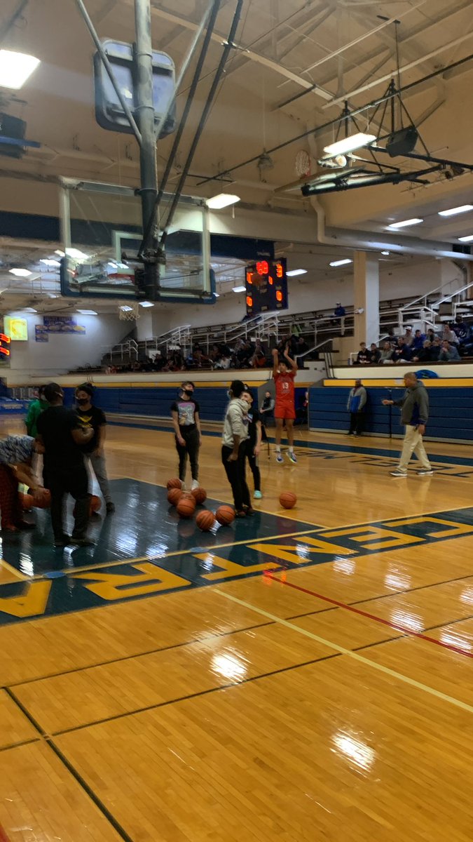 CoachJohnson20's tweet photo. Nice job boys. https://t.co/FSkn8mPAw7