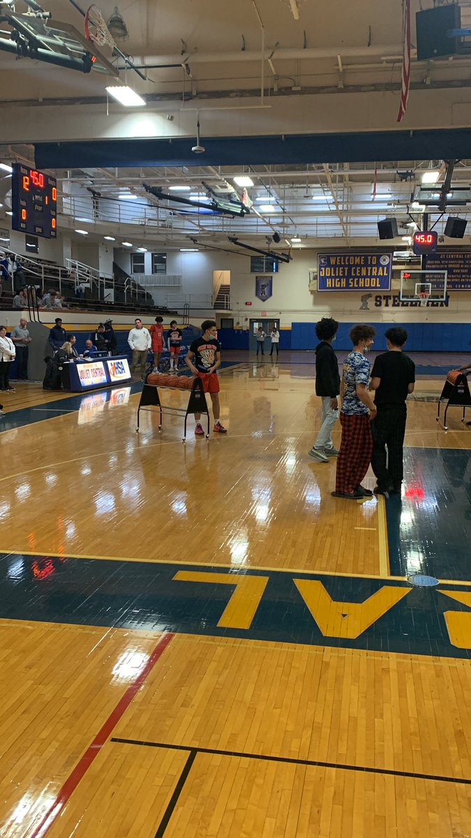 CoachJohnson20's tweet photo. Nice job boys. https://t.co/FSkn8mPAw7