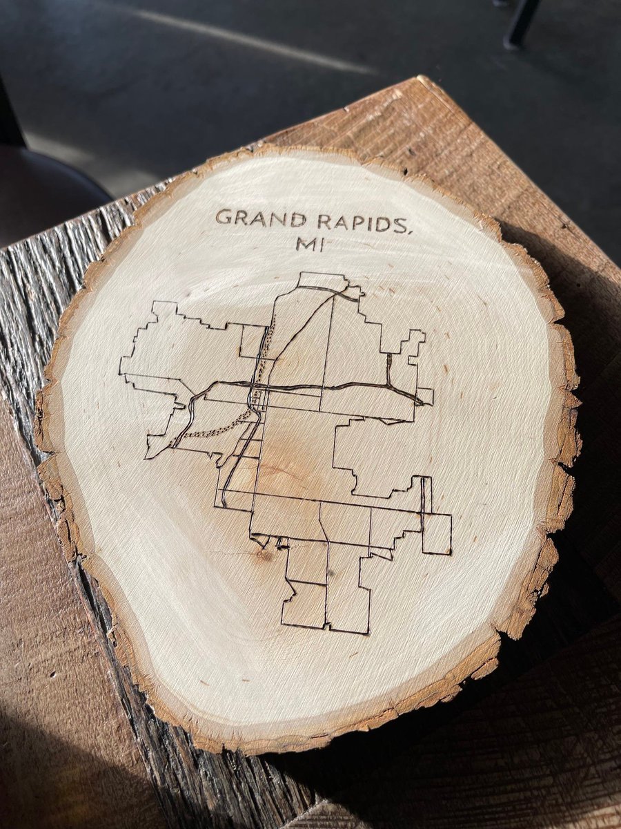 stboxsea's tweet photo. This coming Sunday 2/27 from 12pm-4pm, we will be vending our wood art at @SeekingKombucha Pop Up Party + Market for their 1 Year Anniversary Celebration!
Pre order your wood map/pet murals art here 👉🏾 https://t.co/7NYyd6cThA
#Maps #PetMurals #Seattle #SeekingKombucha https://t.co/KqozHU9GNy