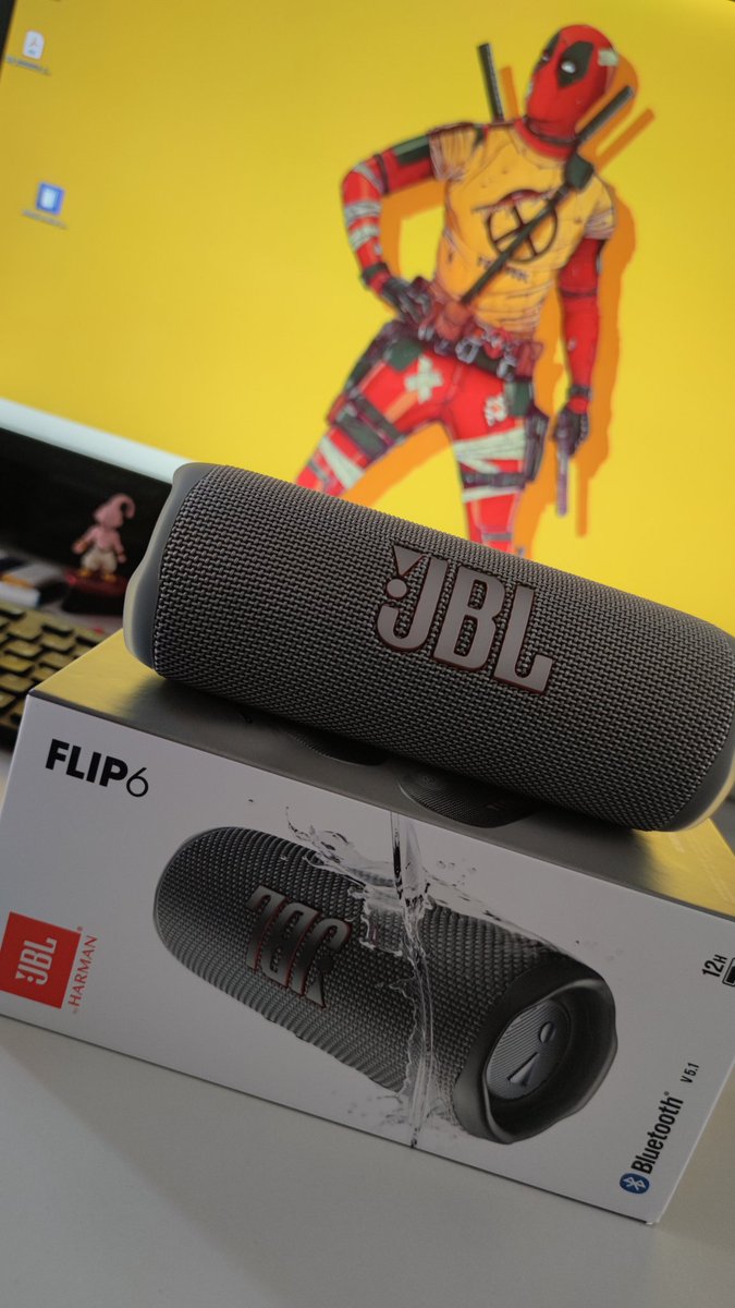 LoKo_SkW's tweet photo. Gracias Tío @dotomx Siempre Rifado igual que el tío @KueskiPay ! #JBL https://t.co/m7xlk6ej9Y