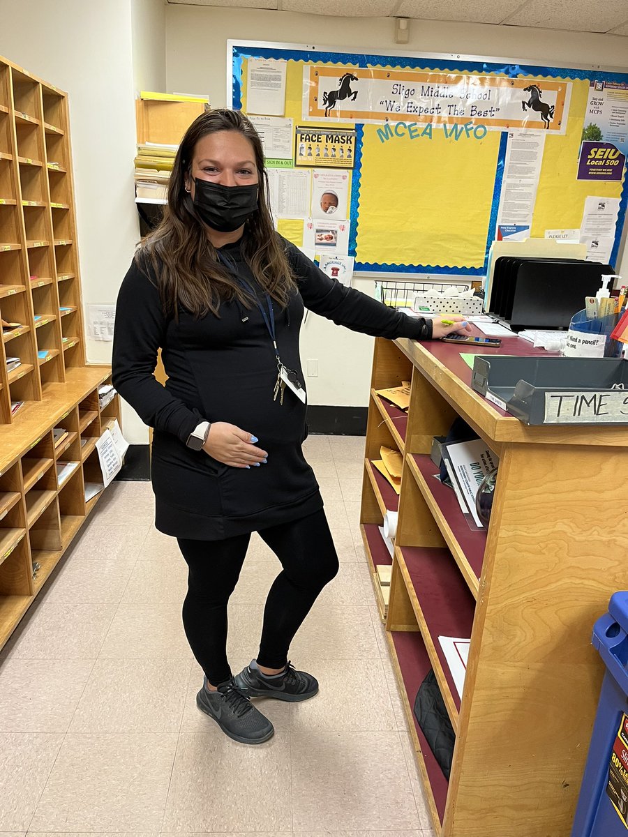KimJRedder's tweet photo. All Black everything for Blackout Friday at Sligo today! Sligo Black History Month Spirit Week! @PBilock @APImamura #BlackHistoryMonth  #Sligostrong #BlackoutFriday #allblackeverything https://t.co/3tMAo1rGgo