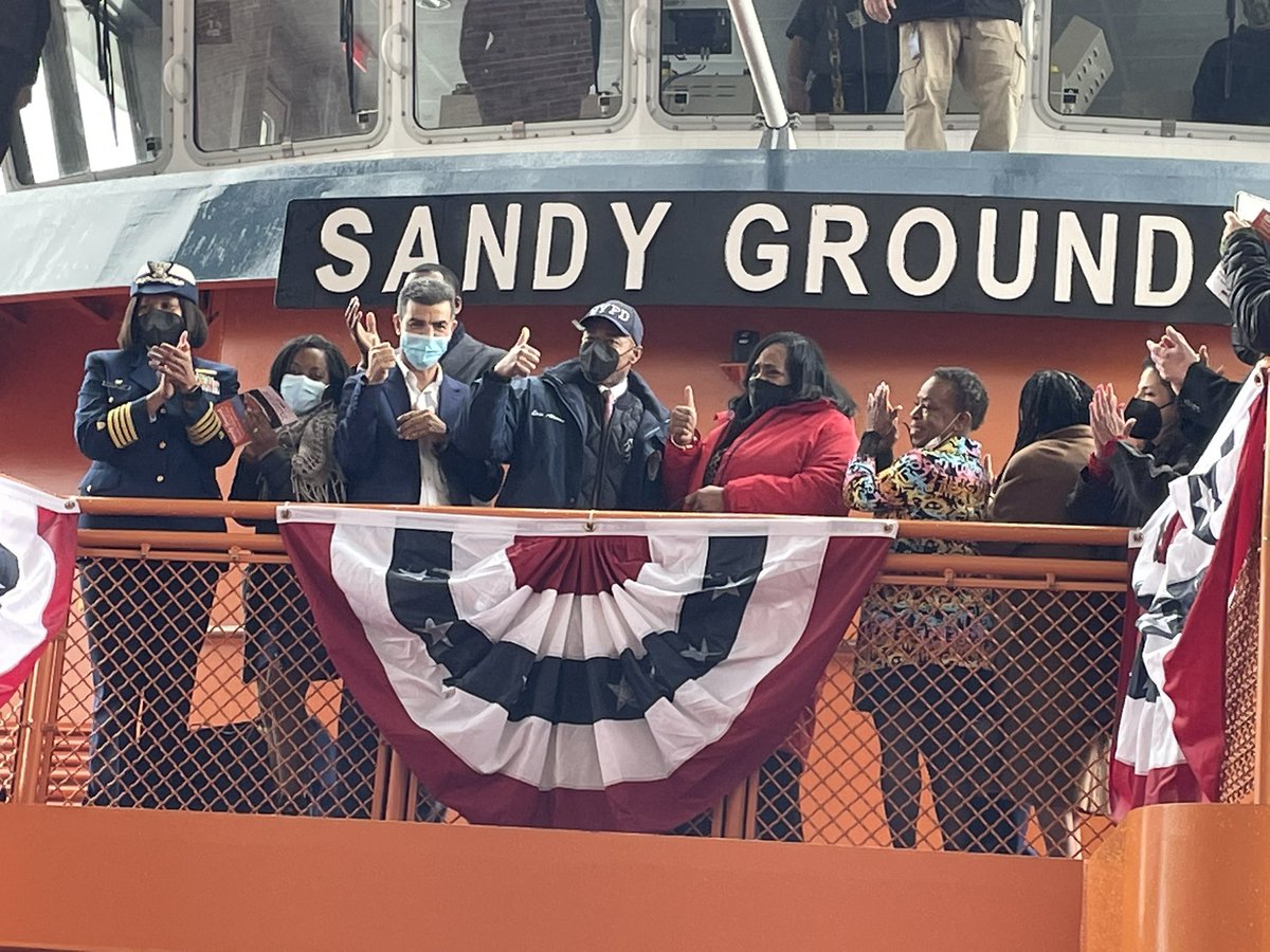 CMBrooksPowers's tweet photo. As we continue to celebrate #BHM and all of the contributions of Black Americans, I was honored to join @NYCMayor, @NYC_DOT, elected officials and community leaders, along with the descendants of the #SandyGround settlers for the commissioning of a Staten Island Ferry. https://t.co/G0GHJ9p2kG