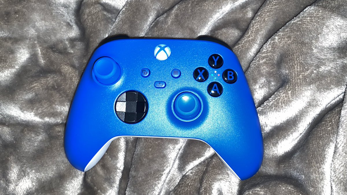 new controller so cute