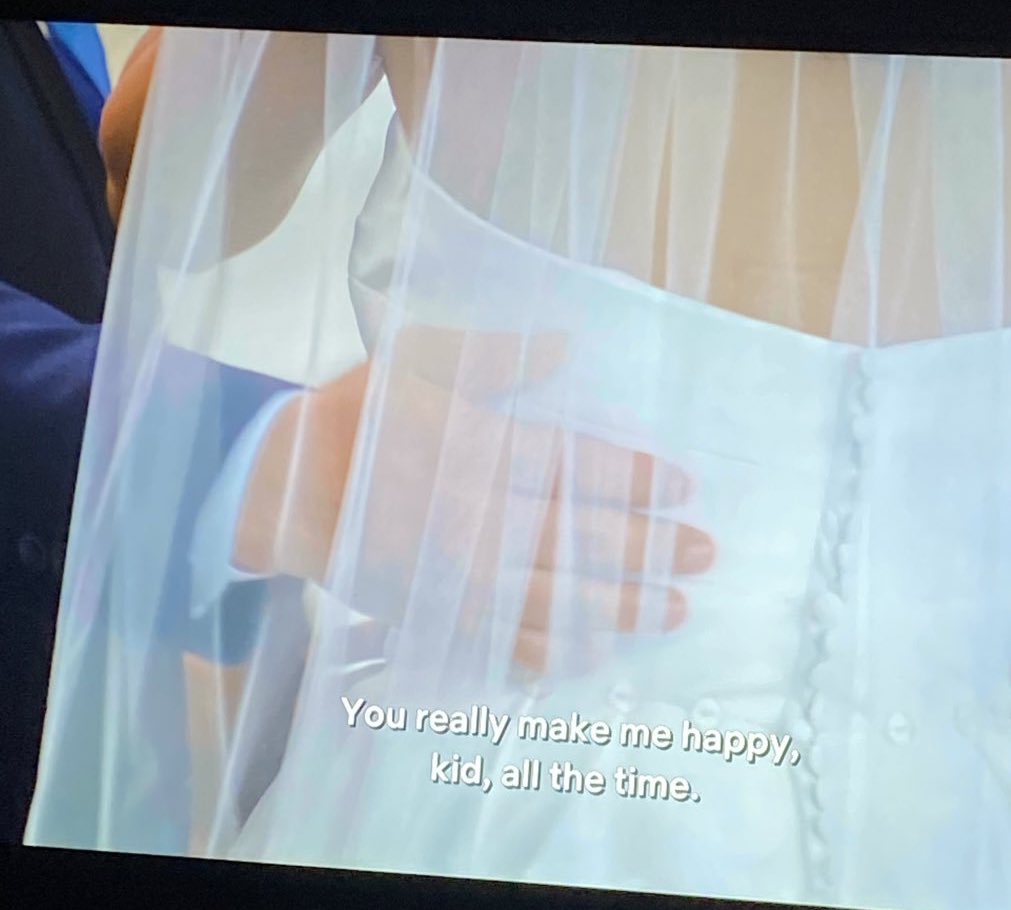 zanaduxx's tweet photo. SHOUTOUT NATALIES DAD for being such a good father!!❤️ Without your love she woulda ended up marrying that MAN CHILD shayne! #LoveIsBlind https://t.co/mDe5uC0lnY