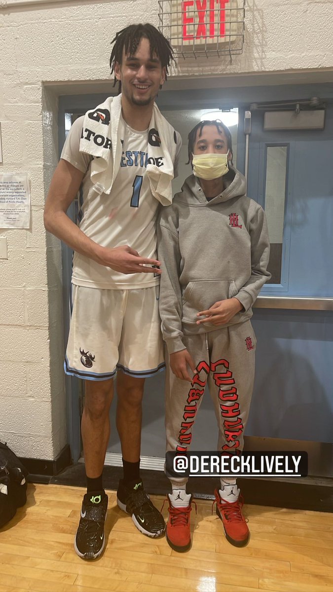 RIKK_STONE's tweet photo. 🥶 @Westtownhoops @dereckl41 https://t.co/GPHHqp0Onq