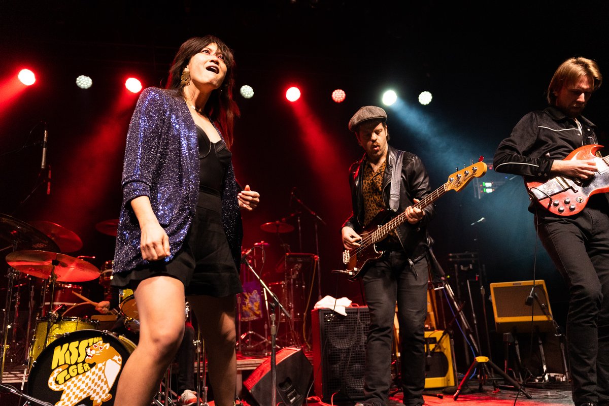 TheCurrent's tweet photo. For our #SaturdayTheme, weβll play back performances from #Current17, held January 22 at @FirstAvenue. Each hour till 4 p.m., we'll hear a set from the show βΒ starting at 10 a.m. with @kissthetiger1!
https://t.co/t8VdjSrZKB
π· @Darin_K_ https://t.co/Z9lLbO4X7t