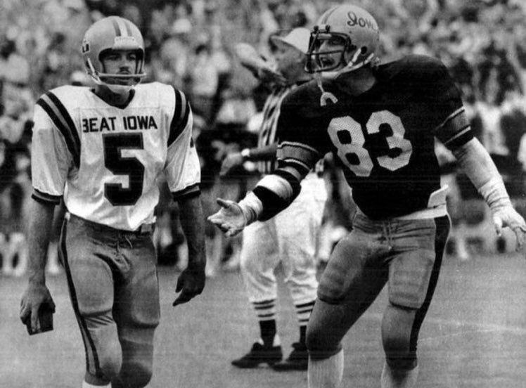 When Iowa State played Iowa in 1977, they wore their intentions right there on their jerseys. 

You’re probably wondering if they did.

They didn't.