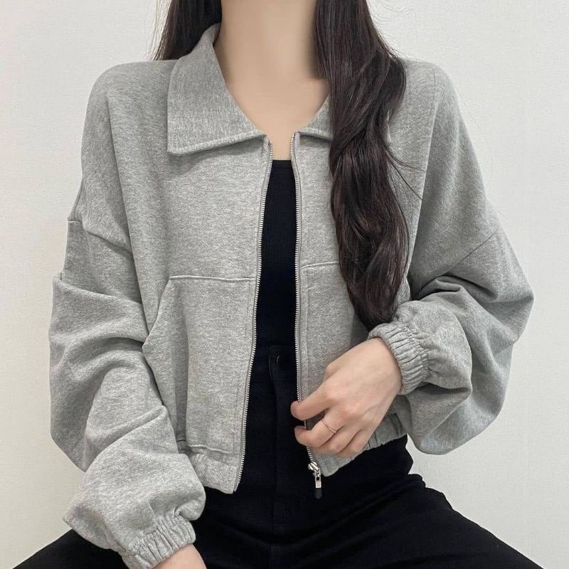 checkoutyuk99's tweet photo. Collar crop jacket cuma 40ribuan aja ✅ beli disini https://t.co/TgebueKsf2 cocok banget dipake mix n match bareng outfit kesayangan kalian 🤌🏻

#shopeehaul #racunshopee https://t.co/PlRGjRAE98