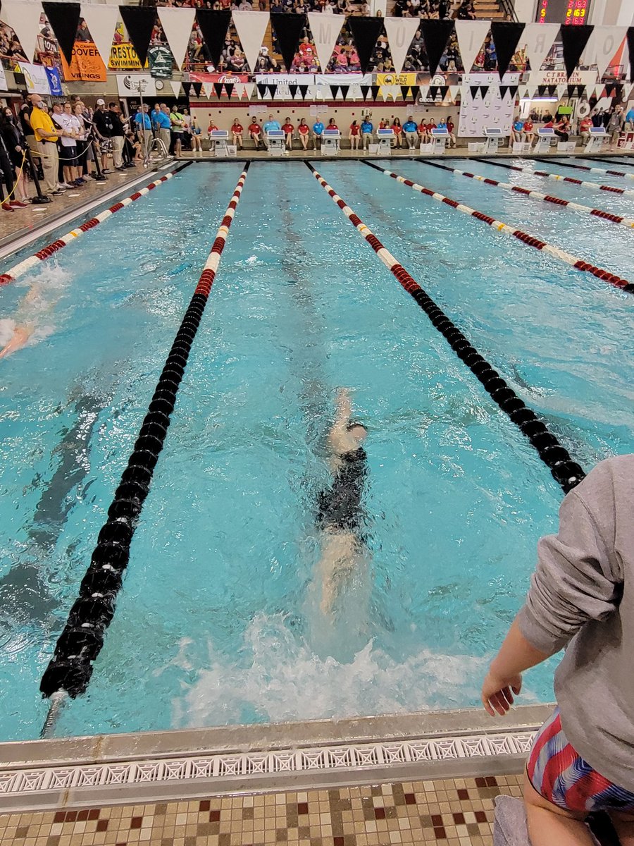 LoganElmSwim's tweet image. Congratulations Lindsay on a great high school season. Finishing her 500 freestyle with a time of 5:09.17
@LoganElmSports @LEHSprincipal @LoganElmAD @loganelmschools
