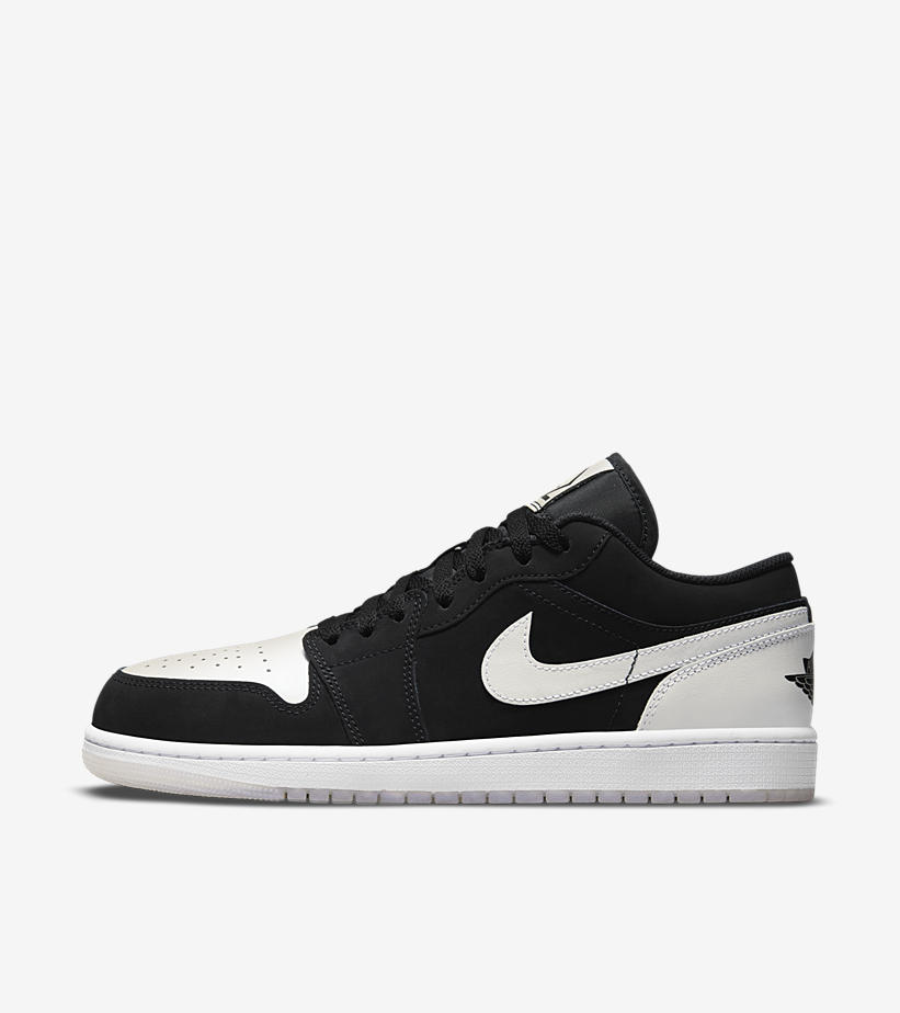 SOLELINKS's tweet photo. Ad: 7am PT/10am ET via Snipes
Nike Dunk Low 'Team Red'
=> https://t.co/iHsHYj3vEI

Air Jordan 1 Low 'Diamond'
=> https://t.co/eOfhrGEbyk

Women's Air Jordan 1 Zoom CMFT 'Lemon Twist'
=> https://t.co/fvcDsFMqCV https://t.co/AxyLmoC2Ap