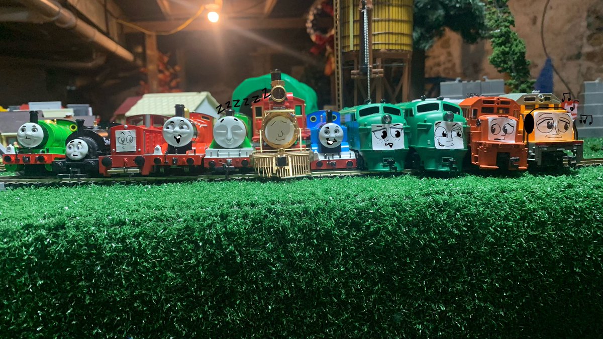 DieselHere's tweet image. The OO oranges