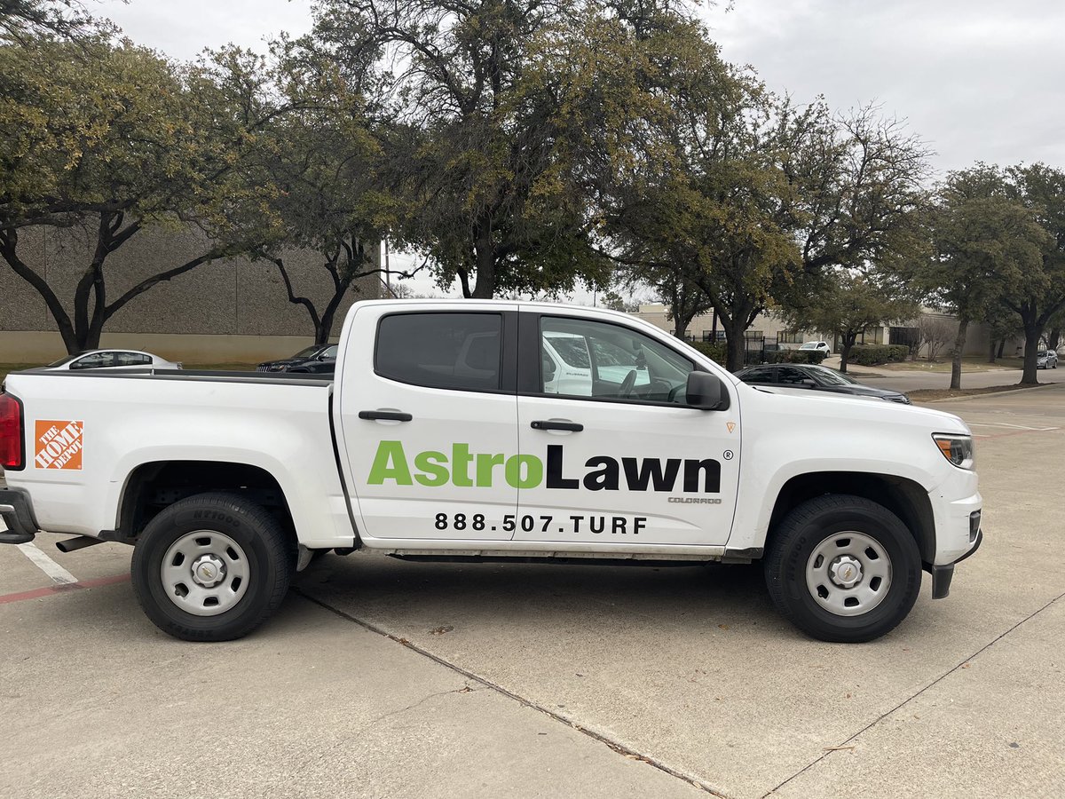 Oscarastrolawn's tweet image. Visiting your local Home Depot soon. #astrolawn #homedepot