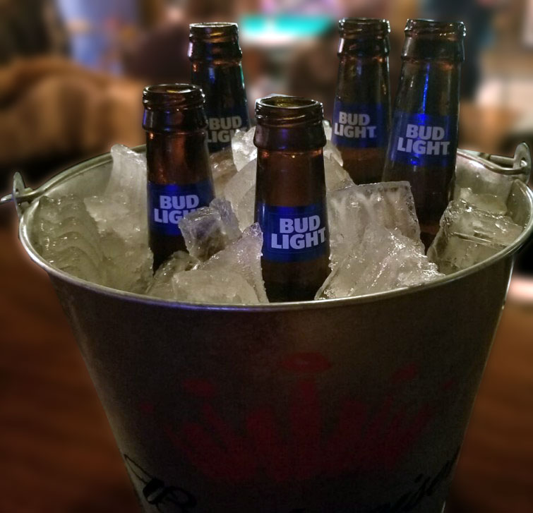 Dave McHugh onstage now, Dave White 8pm, Derek Graham &amp; Nick Earle at midnight. Come join us!

Takeout &amp; delivery:
greensleevespub.ca