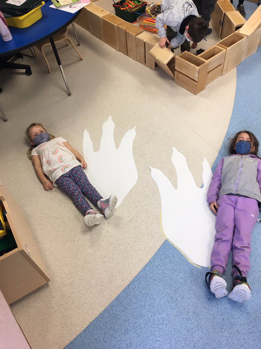 mrslcarmichael's tweet photo. Some “Dino”rific things are happening in K2 this week! @BrantHillsPS https://t.co/1Ez8EljVE1