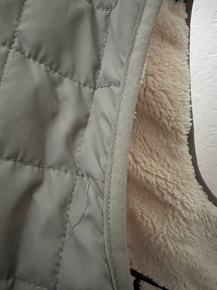 The_Pabfather's tweet photo. @ripcurl_usa I’ve been a customer for a long time, 1 of my fav brands to support and anytime I’m in San Clemente, always make it a mission to stop by. 1st time I’m very dissatisfied with the quality of these items. The stitching is failing throughout. Wife’s jacket arrived filthy https://t.co/kyNF0eKSe4