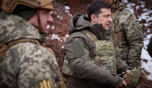 FGR_ADAM's tweet photo. This is the most badass thing I have ever seen. Ukraine’s president is out on the Battlefield. So rare for a leader of a country to do this they would usually be evacuated with private transportation but this man wants to face Putin’s Russia. #StopWar #SendNatoToUkraine https://t.co/K7FVREwwxG