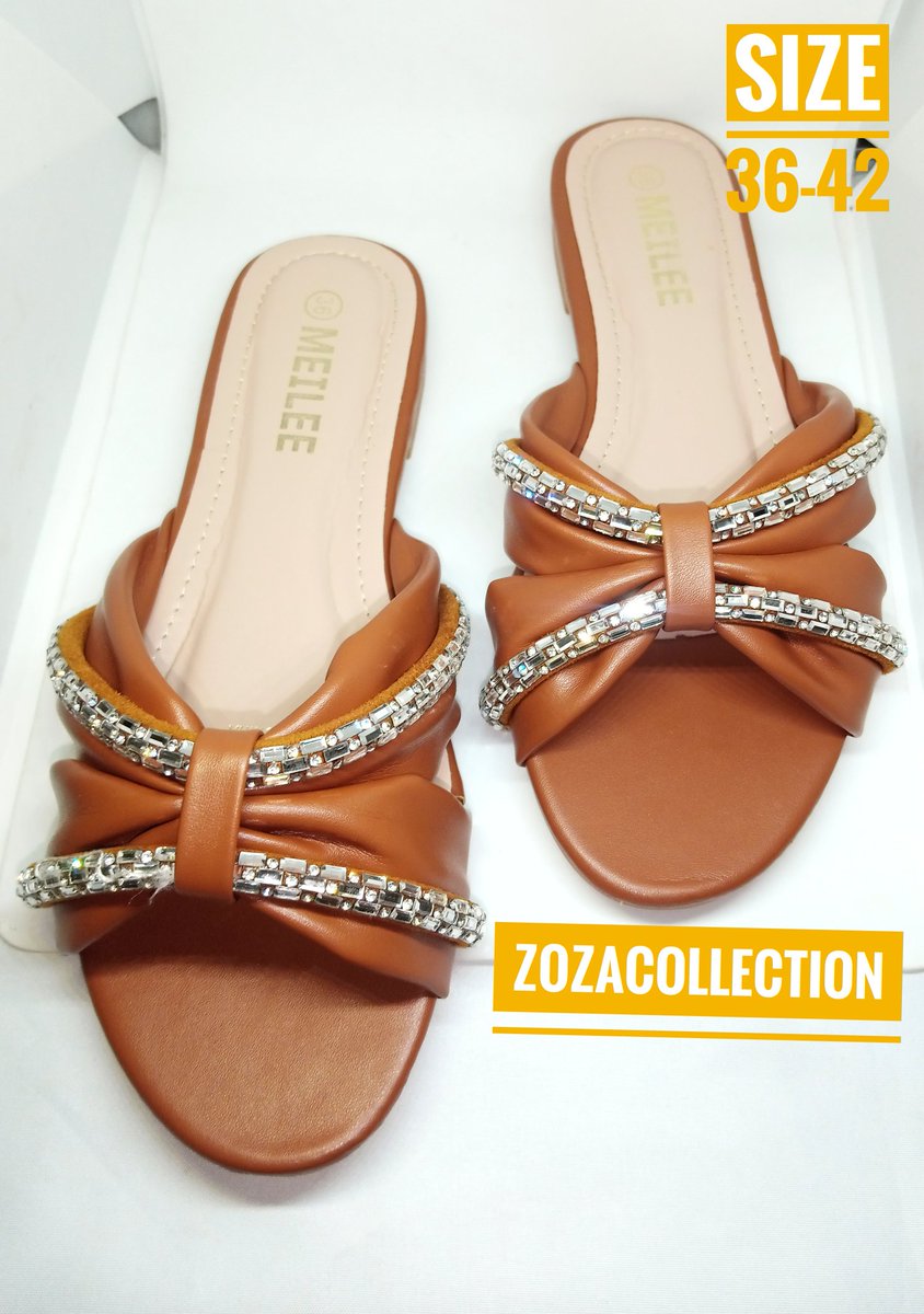 zozacollection's tweet photo. TGIF💃 Slippers super comfy and classy💯 enjoy our free delivery nationwide💃💃💃💃💃
With 5600/6000naira you can shop for any of our slippers👌🛍️ kindly RT
https://t.co/yadjWD6Ypo
#womeninnorth
#shoes
#womenshoes
#Womenflatshoes
#flatshoes
#shoesinabuja
#shoesinkaduna https://t.co/DYlL2Uv8X6