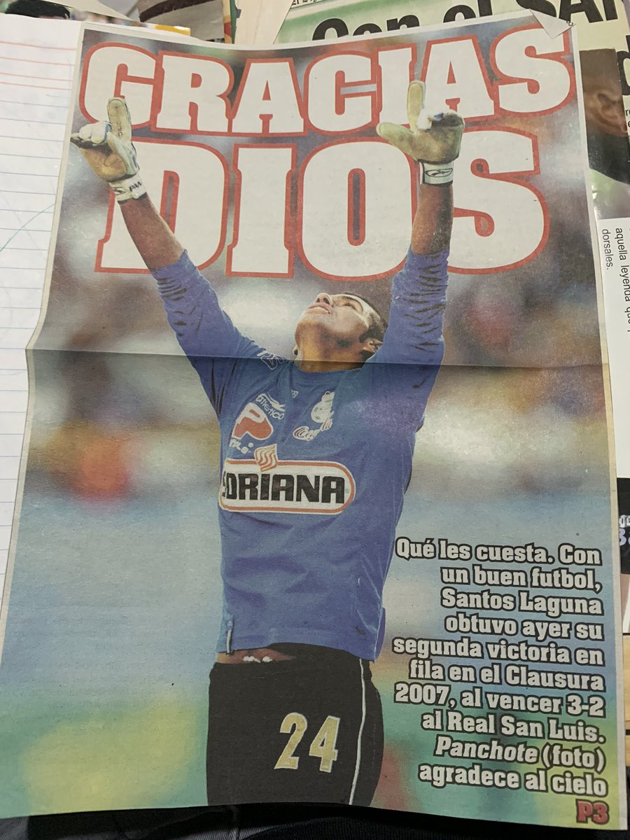 Akaereo's tweet photo. Eran tiempos complicados @ClubSantos y ahí estuvimos sin bajar bandera 🇳🇬 #SoyDeSantos el gran Panchote de Zacatecas sacando la casta por los colores #GuerrerosZacatecas https://t.co/h7vAhQV5xN