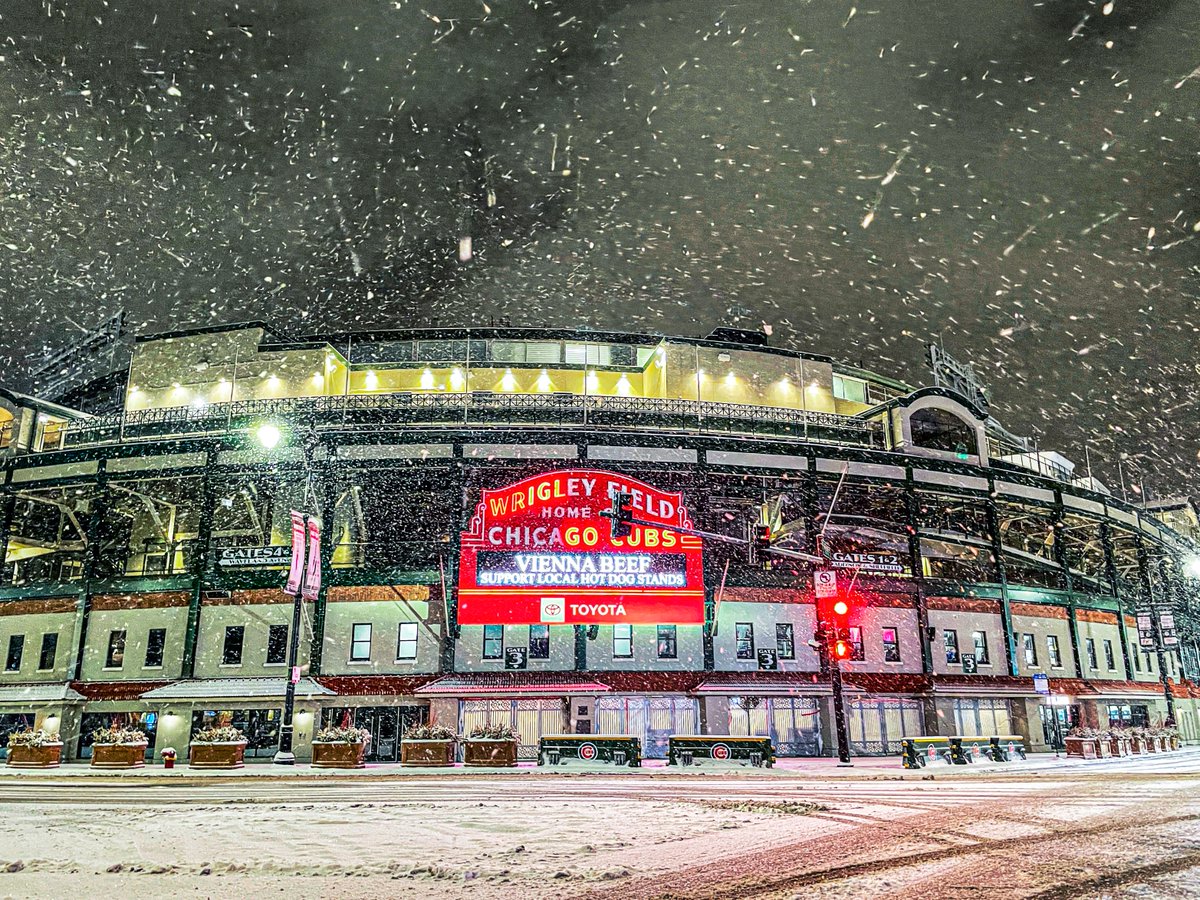 Andy_Masur1 (@andy_masur1) on Twitter photo The ride into <a href="/WGNRadio/">WGN Radio 720</a> this morning took me by Wrigley Field. Couldn't resist, it looked like a snow globe. #baseball #chicago #snow #stormhour #nwschicago The ride into <a href="/WGNRadio/">WGN Radio 720</a> this morning took me by Wrigley Field. Couldn't resist, it looked like a snow globe. #baseball #chicago #snow #stormhour #nwschicago