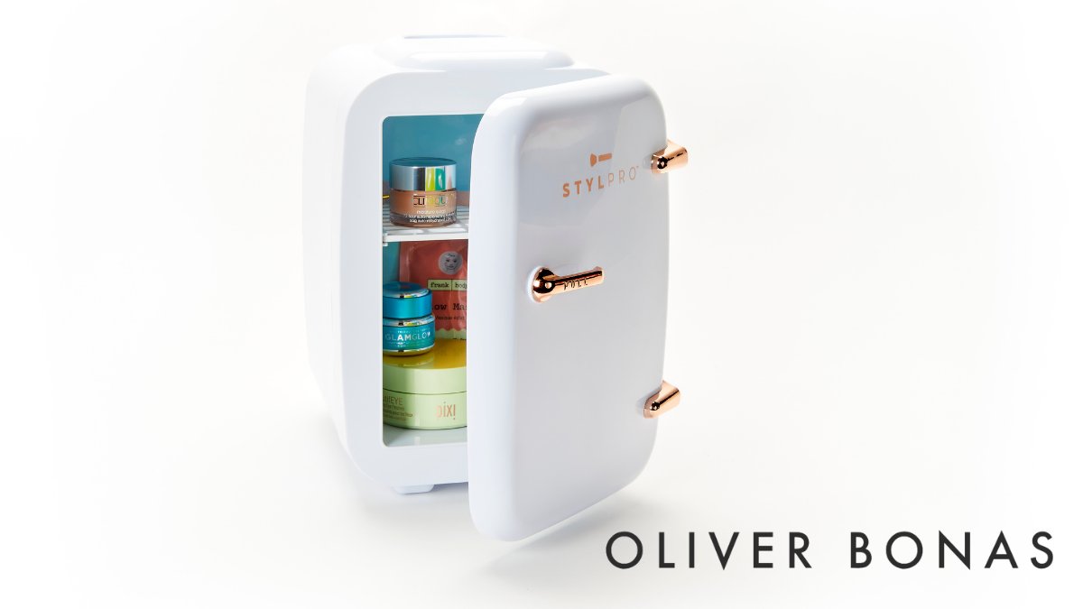 StylPro_UK's tweet photo. Chill your most loved products with the STYLPRO Beauty Fridge available from @oliverbonas ♥️
Head over to their website to check out our range: https://t.co/mO9OyBXblX
#stylpro #oliverbonas #beautyfridge #stylprobeautyfridge #beautytool #makeuptool #chilledproducts https://t.co/9PcRbGXDE2